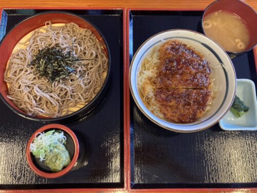 上高地食堂でランチ